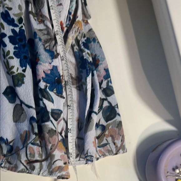 Karen Kane Top -Floral Print Long Bell Sleeve Scoop Neck - must have - Sz XL - Picture 8 of 8